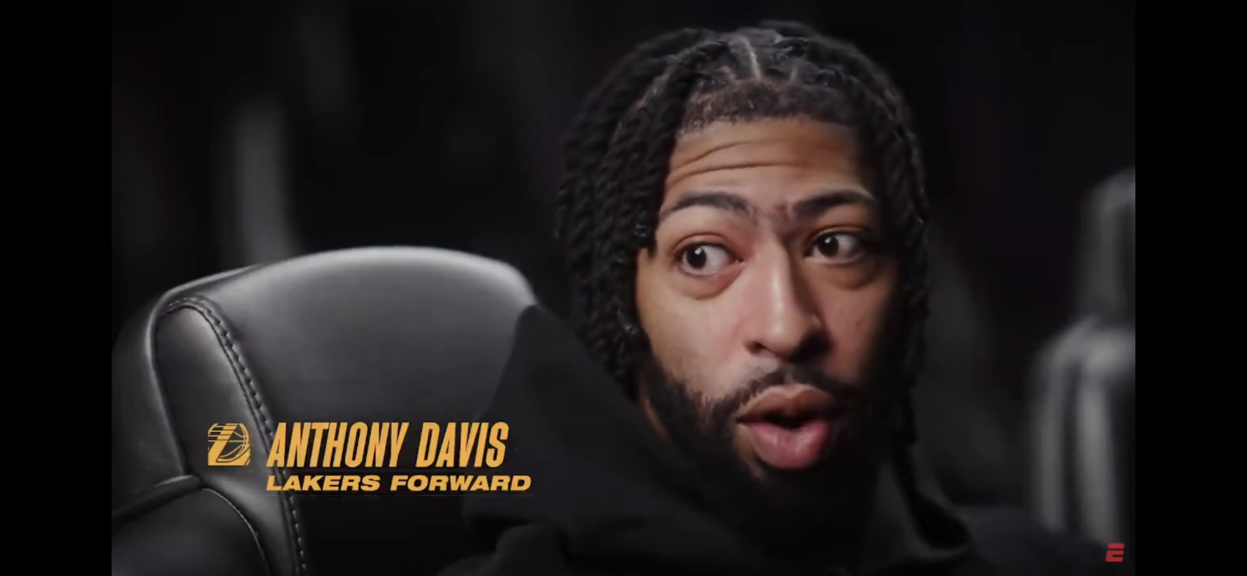 星空体育官网关于浓眉哥回归赛场，高光表现首场状态亮眼，利物浦观众沸腾！的信息