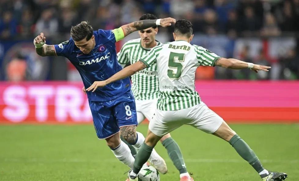 星空体育官网入口包含西甲倒计时；浙江队今夜完成体检；细节引发关注；球迷炸锅；资深球员宣示担当的词条